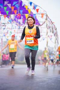 BIB: 15640
                            <button type="button" onclick="openModal(9945728)" class="btn btn-primary btn-sm float-right btn-popup" data-toggle="modal" data-target=".modal-high-quality">
                        <i class="fas fa-shopping-cart"></i> Add to Cart
                    </button>
                                            <button type="button" onclick="isThisMe(9945728, true)" class="btn btn-success btn-sm float-right btn-popup btn-isme hidden" data-toggle="tooltip" data-placement="bottom" title="นี่คือรูปของคุณใช่ไหม คลิกที่นี่เพื่อเอาเข้าอัลบั้ม">
                        <i class="fas fa-plus"></i> Add to album
                    </button>
                    <button type="button" onclick="isThisMe(9945728, false)" class="btn btn-warning btn-sm float-right btn-popup btn-isnotme hidden">
                        <i class="fas fa-ban"></i> Remove from album
                    </button>